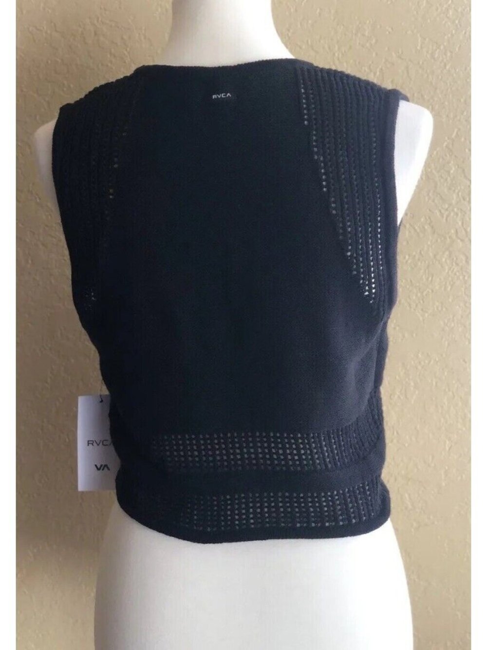 RVCA Number One Cable Knit Crop Sweater Sleeveless Size S M L - Picture 9 of 9